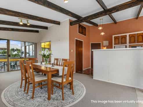 201 Fairway Drive, Kamo