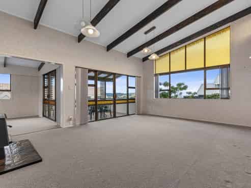201 Fairway Drive, Kamo
