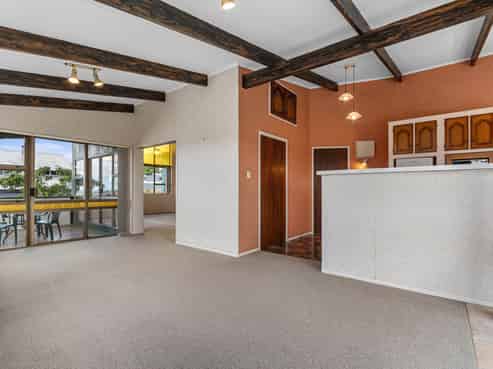 201 Fairway Drive, Kamo