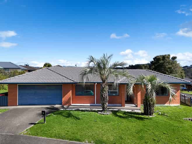 10 Chelmsley Avenue, Henderson