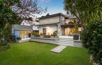 1/37 Newhaven Terrace, Mairangi Bay