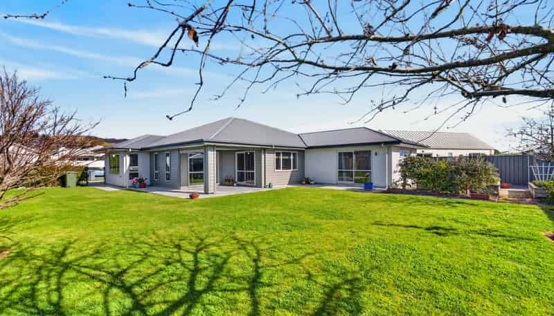 39 Percy Berry Place, Havelock North