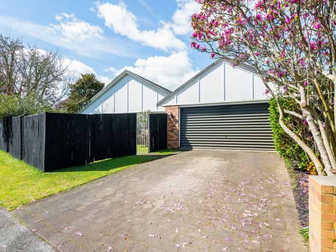 121 Delamare Road, Saint Andrews