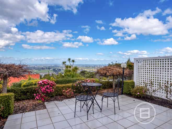 17 Petworth Place, WESTMORLAND
