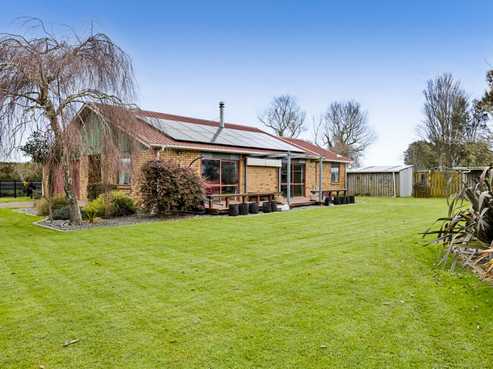 320 Austin Road, Normanby