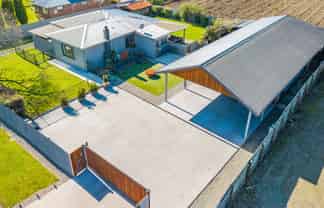 259 Ranzau Road, HOPE