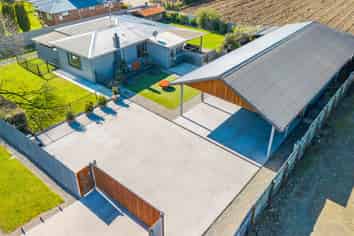 259 Ranzau Road, HOPE