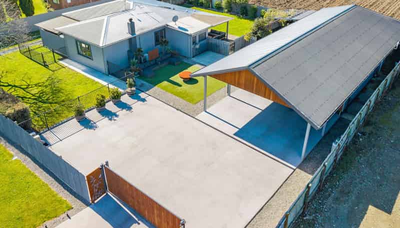 259 Ranzau Road, HOPE
