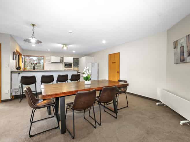 1/37c Glenharrow Avenue, Avonhead
