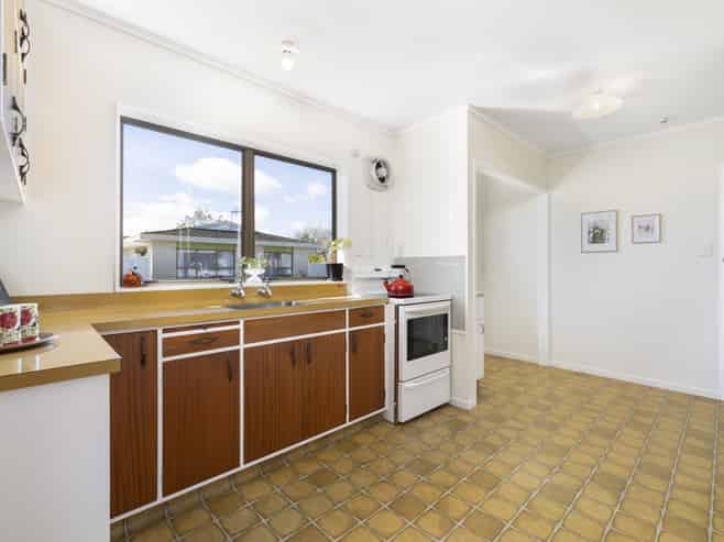 97F High Street, Solway