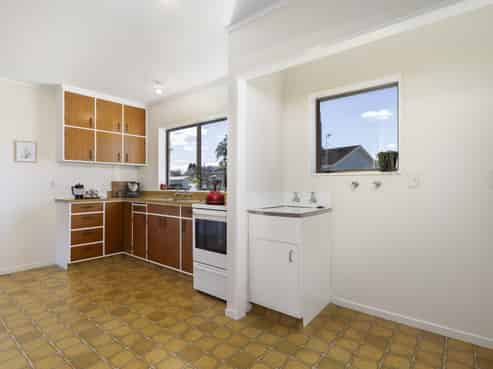 97F High Street, Solway