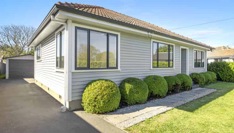 152 Vagues Road, Northcote