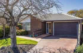 12b  Dumfries Drive, Hei Hei