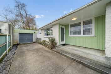17A Heather Grove, Fairfield