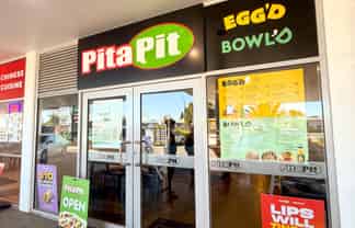 PRIME 75SQM HOSPITALITY OPPORTUNITY | TE ATATU