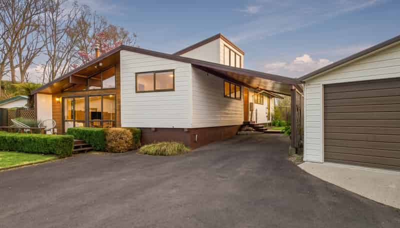 29 Marlowe Drive, Leamington