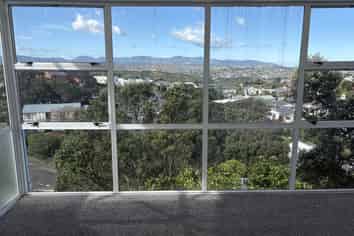 33 Ariki Road , Hataitai