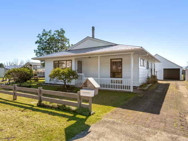 116 Park Avenue, Whangamata