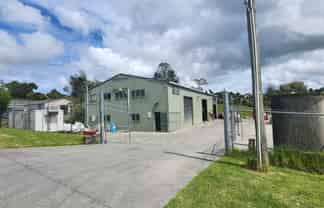 Practical Wellsford warehouse + yard