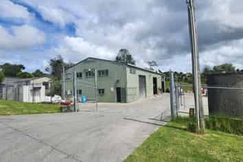 Practical Wellsford warehouse + yard