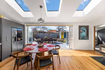 127 Hargest Crescent, Saint Clair