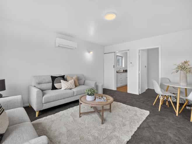 1/245 Marine Parade, New Brighton
