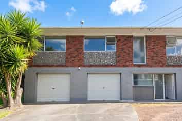 1 Cyclarama Crescent, Massey