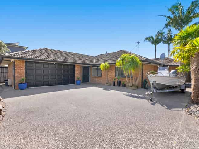 32 Aranui Drive, Papamoa