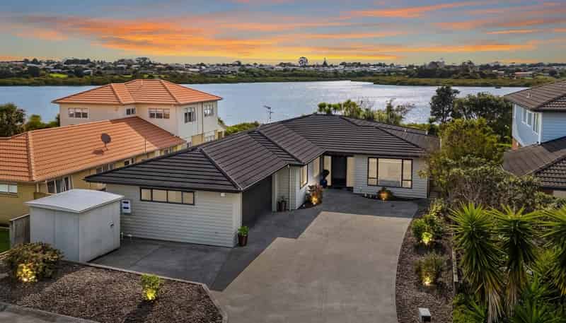 8 Brechin Place, Wattle Downs