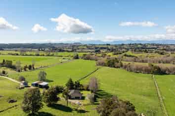 151 Old House Road, Upper Moutere