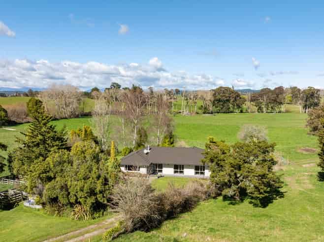 151 Old House Road, Upper Moutere