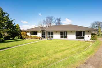 151 Old House Road, Upper Moutere