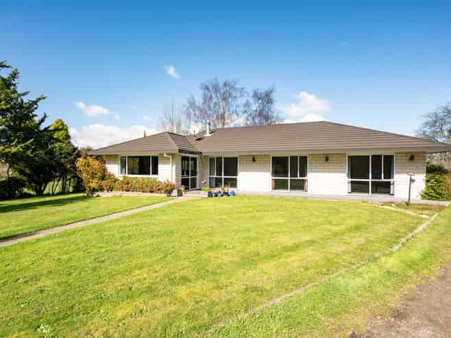 151 Old House Road, Upper Moutere