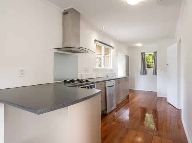 140 Whitby Road, Wakefield