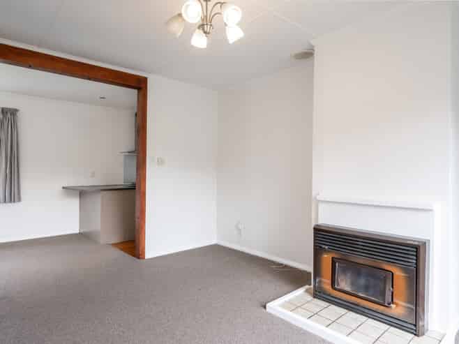 140 Whitby Road, Wakefield