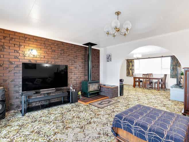 14 Tayler Street, Eltham