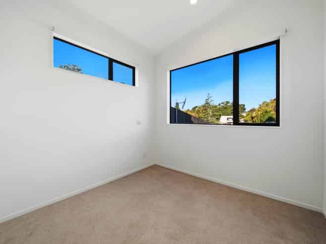 2/25 Hutchinson Avenue, New Lynn