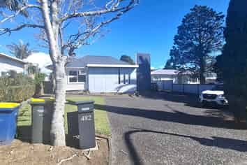 TE ATATU PENINSULA PROFESSIONAL OFFICE SUITE