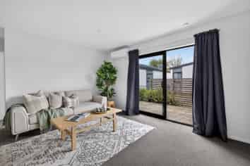 10 League Lane, Phillipstown