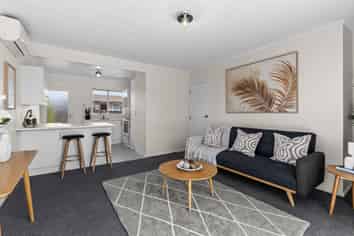 1/50 Middle Road, Havelock North