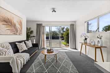 1/50 Middle Road, Havelock North