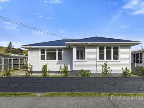 226 Taita Drive, Avalon