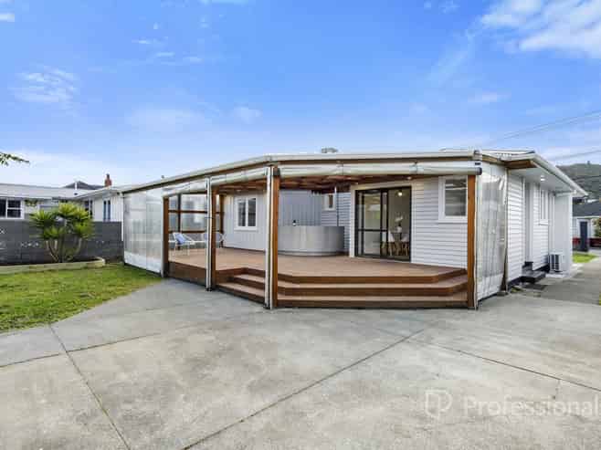 226 Taita Drive, Avalon