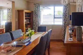 36 Sequoia Place, Sunnynook