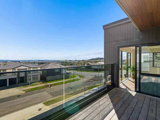 4 Tamure Road, Flat Bush
