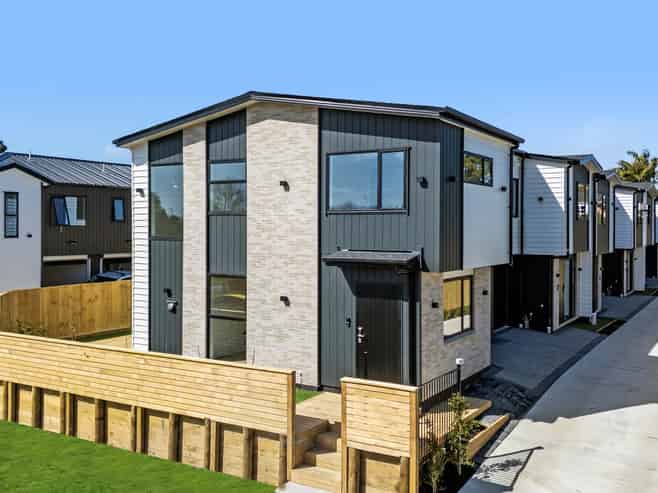 Lot 5/62 McLean Avenue, Papatoetoe
