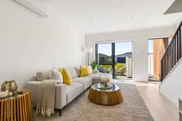 5C Orford Lane, Conifer Grove