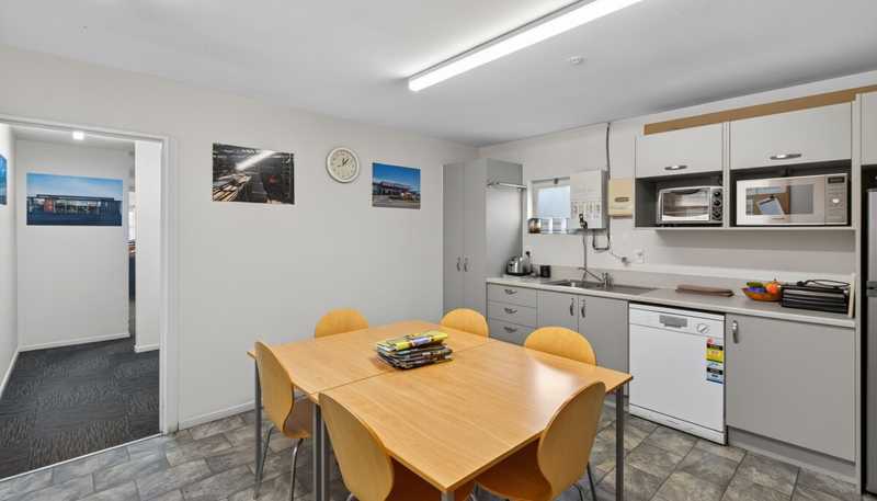 1/10 Vulcan Place, Middleton