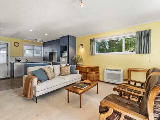2/111A Rose Street, Somerfield