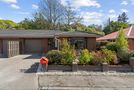 1/8 Torvill And Dean Lane, Cashmere, Christchurch City, Canterbury